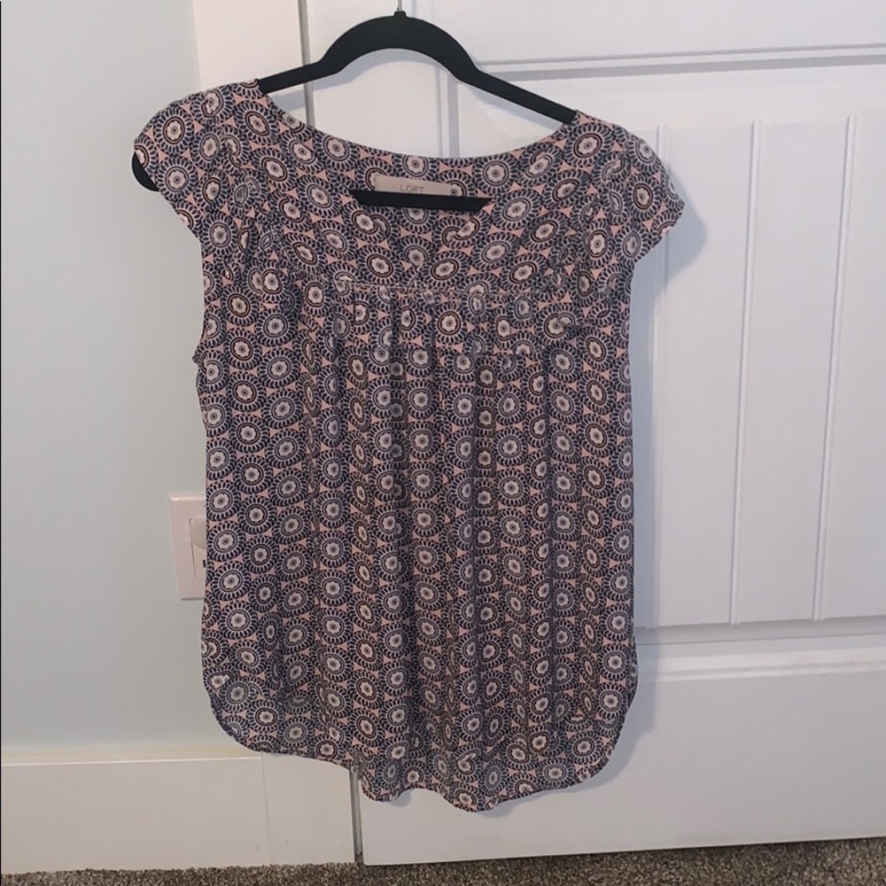 LOFT flowy top - perfect condition!